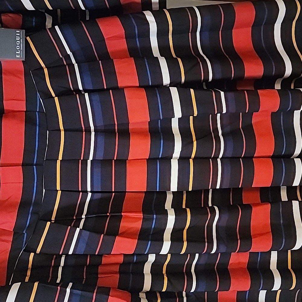Pleated L/S Dress ‐ MultiColor - Picture 6 of 6